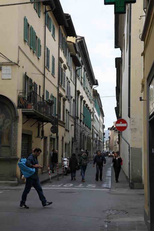 Apartments Quiet In The City Florencia Habitación foto